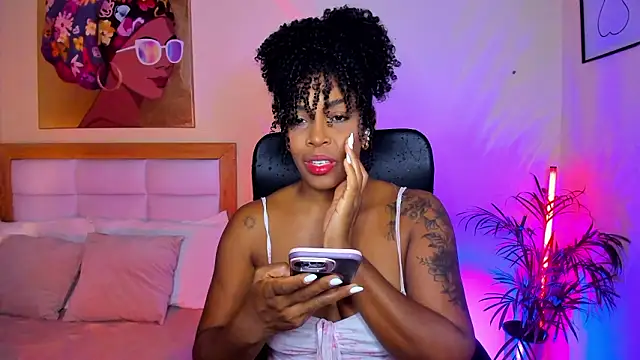 AitanaBrown  online show from 22, 3, 2026