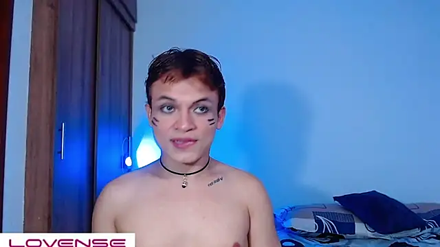 Snapshot of Leon_Wild chatting on 27, 3, 2026 Leon Wild online show from 27, 3, 2026