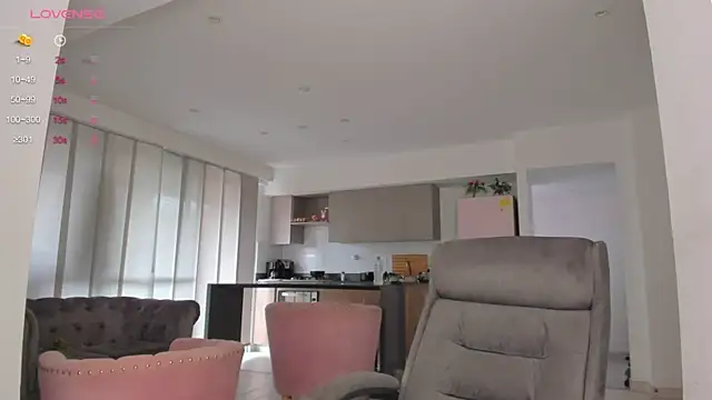 sofiia piink online show from 8, 2, 2026