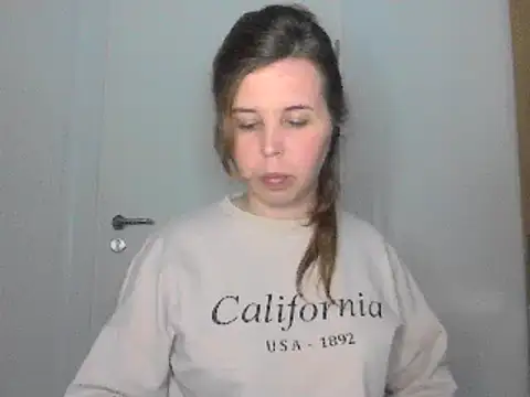 Snapshot of loveis007 chatting on 7, 3, 2025 loveis007 online show from 7, 3, 2025