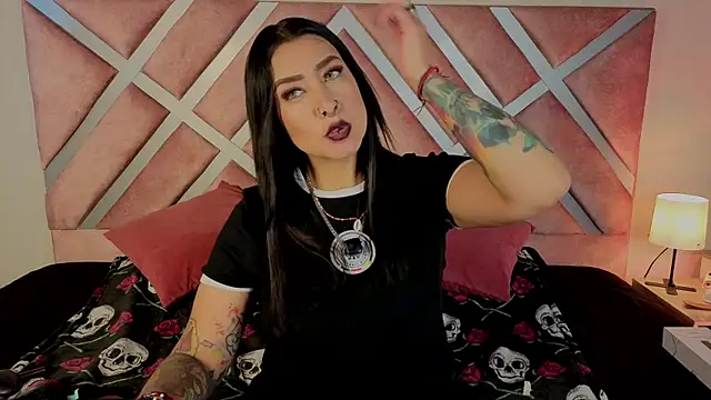  kelly hous36 online show from 20, 5, 2026