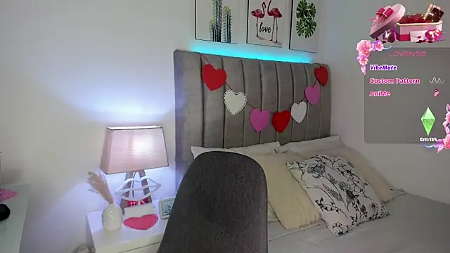 Snapshot of Katysmith26 chatting on 13, 2, 2025 Katysmith26 online show from 13, 2, 2025