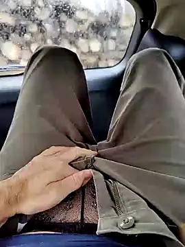 Snapshot of Boring_one chatting on 8, 1, 2025 Boring one online show from 8, 1, 2025