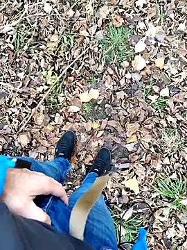 Snapshot of Boring_one chatting on 5, 11, 2025 Boring one online show from 5, 11, 2025