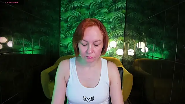 Snapshot of NikaGentle chatting on 18, 1, 2025 NikaGentle online show from 18, 1, 2025