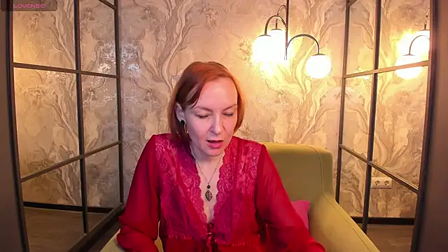 Snapshot of NikaGentle chatting on 5, 2, 2025 NikaGentle online show from 5, 2, 2025