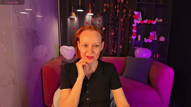 Snapshot of NikaGentle chatting on 14, 2, 2025 NikaGentle online show from 14, 2, 2025