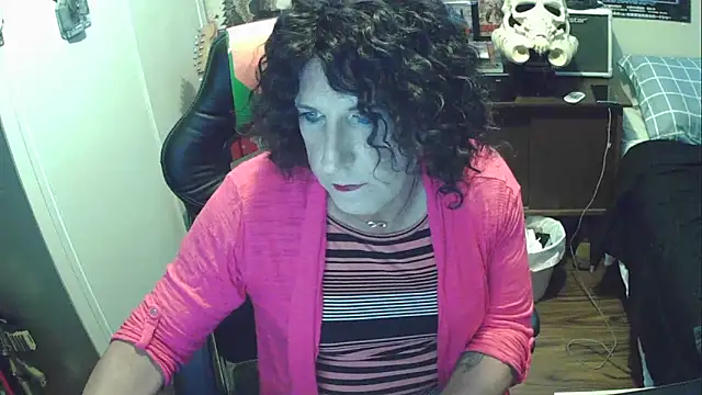 Snapshot of EricaPantyhose chatting on 8, 9, 2025 EricaPantyhose online show from 8, 9, 2025