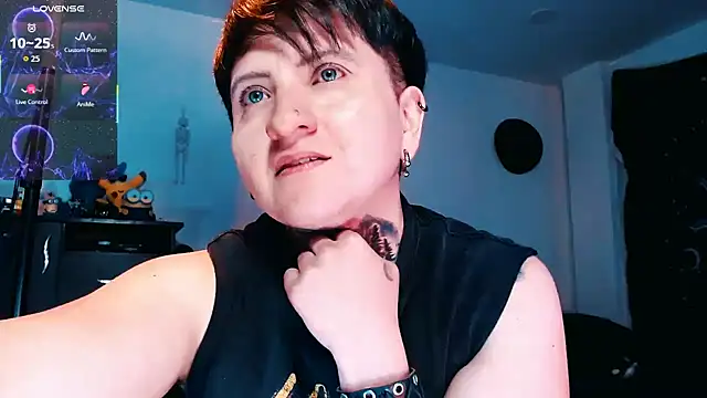 Marieblueeyes online show from 22, 10, 2025