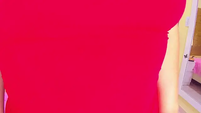 Snapshot of Julia_Haye chatting on 28, 11, 2025 Julia Haye online show from 28, 11, 2025