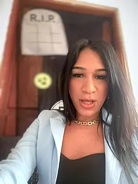 Ashly Miller online show from 19, 10, 2025