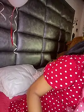 Ashly Miller online show from 17, 2, 2026