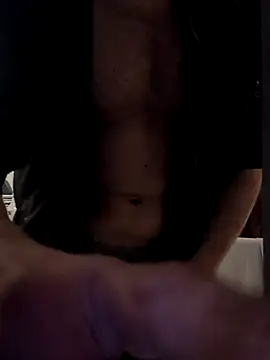 Snapshot of geilehure26 chatting on 19, 12, 2024 geilehure26 online show from 19, 12, 2024