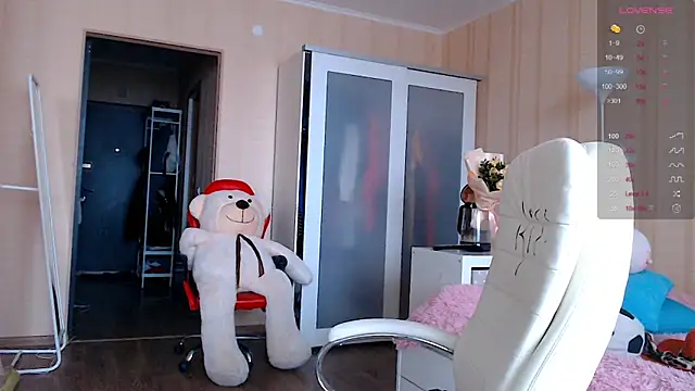 Snapshot of PamHardFuck chatting on 9, 2, 2025 PamHardFuck online show from 9, 2, 2025