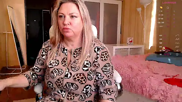 Snapshot of PamHardFuck chatting on 20, 2, 2025 PamHardFuck online show from 20, 2, 2025