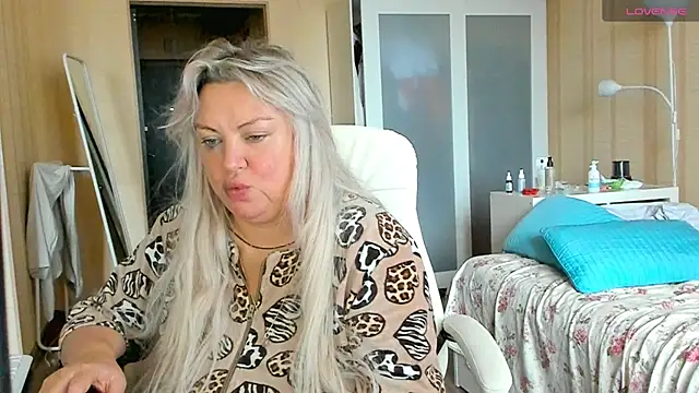 Snapshot of PamHardFuck chatting on 10, 10, 2025 PamHardFuck online show from 10, 10, 2025