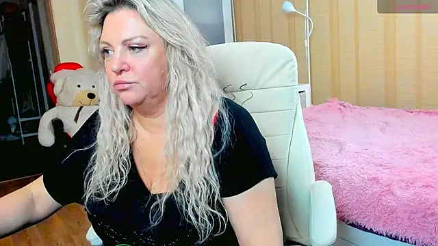 Snapshot of PamHardFuck chatting on 15, 3, 2026 PamHardFuck online show from 15, 3, 2026