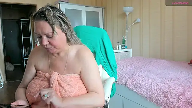 PamHardFuck online show from 22, 7, 2026