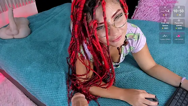 aly nucita  online show from 17, 12, 2024