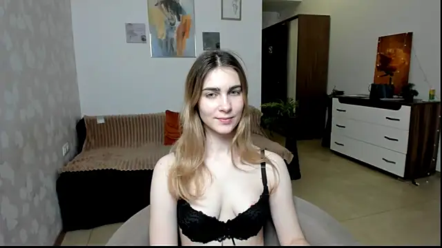 Snapshot of KaraWill chatting on 21, 2, 2025 KaraWill online show from 21, 2, 2025
