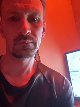 Snapshot of Jottard chatting on 6, 4, 2026 Jottard online show from 6, 4, 2026