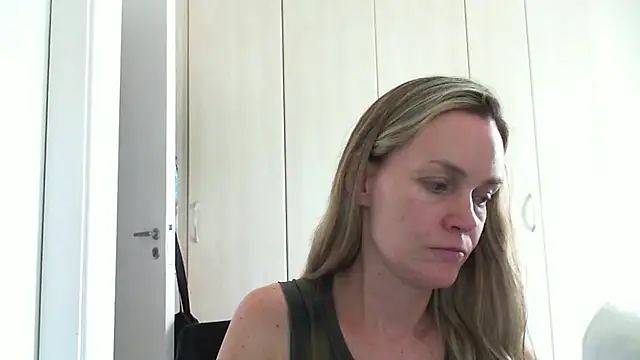 Snapshot of Annylove1 chatting on 16, 1, 2025 Annylove1 online show from 16, 1, 2025