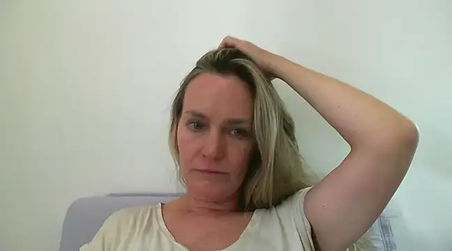 Snapshot of Annylove1 chatting on 20, 1, 2025 Annylove1 online show from 20, 1, 2025