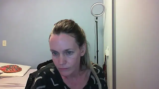 Annylove1 online show from 31, 10, 2025