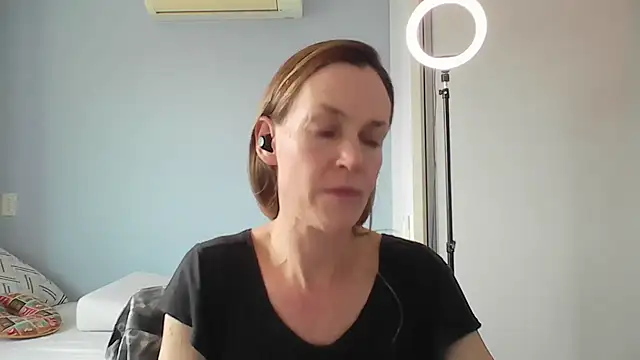 Annylove1 online show from 3, 12, 2025