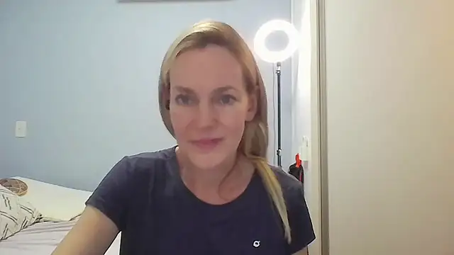 Annylove1 online show from 17, 3, 2026