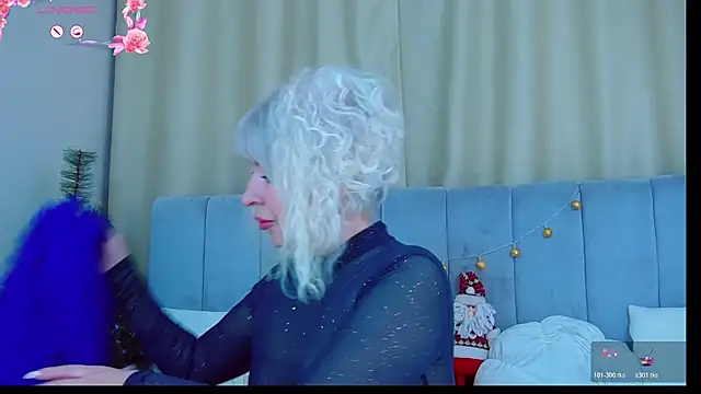 Barbie Blond  online show from 13, 1, 2026