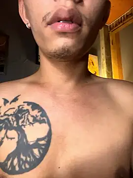 Snapshot of xlovercum chatting on 12, 1, 2026 xlovercum online show from 12, 1, 2026