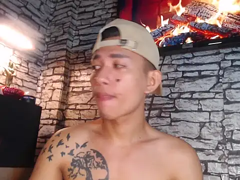 Snapshot of xlovercum chatting on 1, 2, 2026 xlovercum online show from 1, 2, 2026