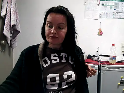 Snapshot of LoveNBloom chatting on 15, 3, 2026 LoveNBloom online show from 15, 3, 2026