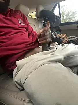 Snapshot of SlxmXBlxck chatting on 28, 10, 2025 SlxmXBlxck online show from 28, 10, 2025