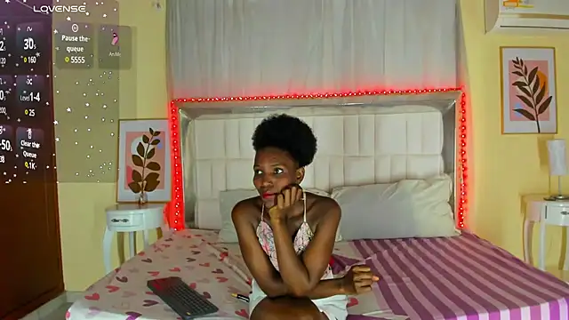 Snapshot of AlmaSean chatting on 16, 2, 2025 AlmaSean online show from 16, 2, 2025