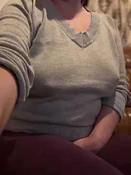 Snapshot of sweetmystery1 chatting on 26, 12, 2024 sweetmystery1 online show from 26, 12, 2024