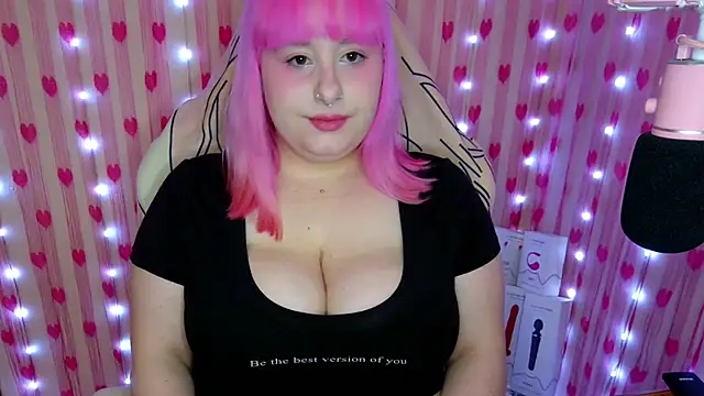 StrawberryPleasure online show from 7, 6, 2026