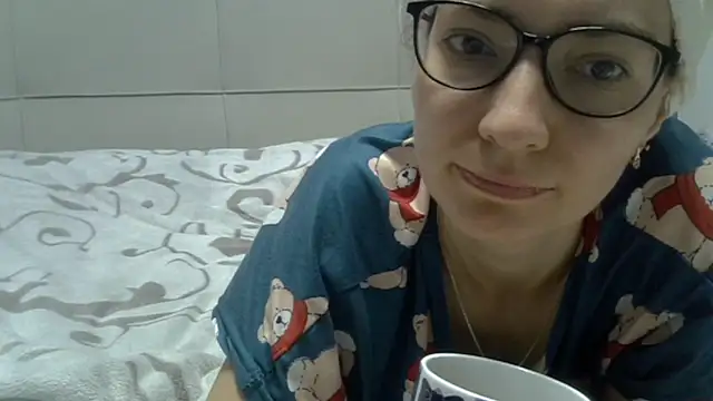 Ashleyspice online show from 13, 4, 2026