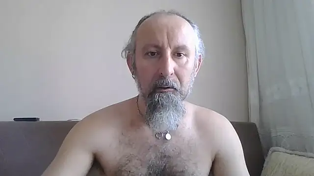 Snapshot of BuckWessle chatting on 6, 6, 2026 BuckWessle online show from 6, 6, 2026