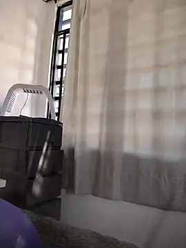 lady-rosse online show from 12, 12, 2024