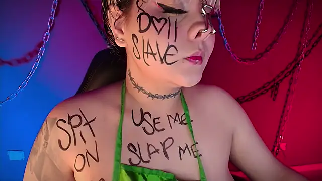 Snapshot of Laura_takint chatting on 29, 12, 2024 Laura takint online show from 29, 12, 2024