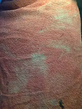 Snapshot of Laura_takint chatting on 16, 10, 2025 Laura takint online show from 16, 10, 2025