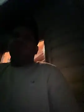 Snapshot of marhi32 chatting on 28, 10, 2025 marhi32 online show from 28, 10, 2025