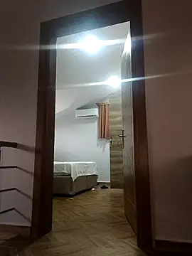 Snapshot of Bellydancerhot chatting on 22, 10, 2025 Bellydancerhot online show from 22, 10, 2025