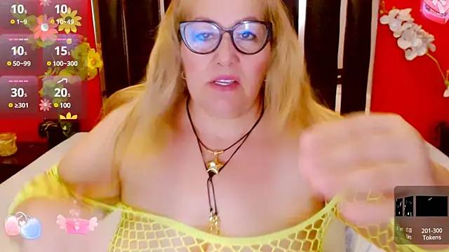 Snapshot of Nayla_Garner chatting on 31, 1, 2025 Nayla Garner online show from 31, 1, 2025