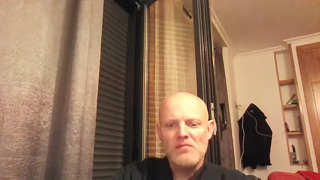 davigochi77bcn online show from 17, 1, 2025