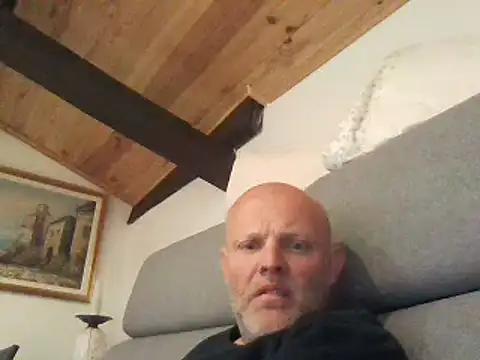 davigochi77bcn online show from 19, 3, 2025