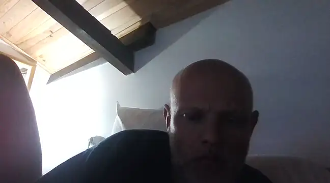 davigochi77bcn online show from 19, 3, 2025