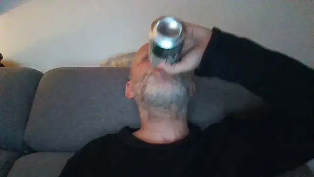 davigochi77bcn online show from 18, 12, 2025